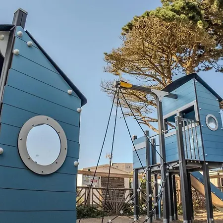 Campingplatz Avec Terrasse - Cuisine Equipee - Api-1-52-1425 Saint-Michel-Chef-Chef