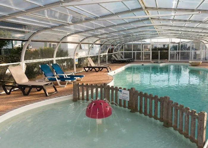 Campingplatz Avec Terrasse - Cuisine Equipee - Api-1-52-1425