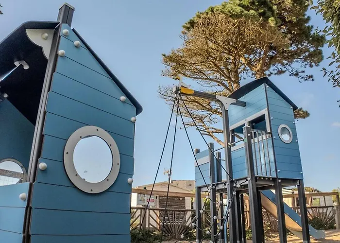 Campingplatz Avec Terrasse - Cuisine Equipee - Api-1-52-1425 Saint-Michel-Chef-Chef